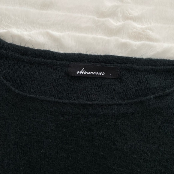 Olivaceous Soft Black Knit Sweater - Picture 6 of 6